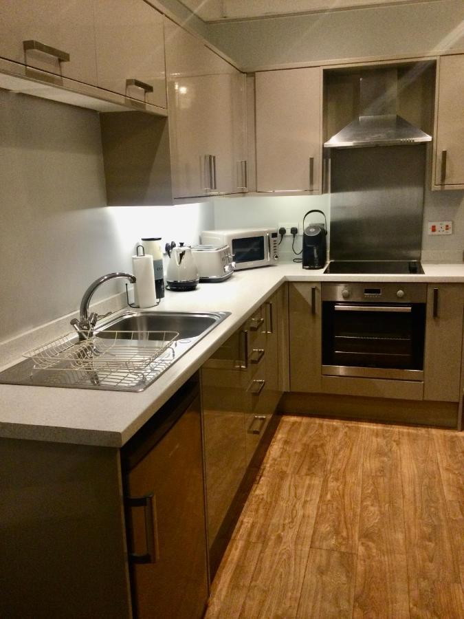 Stylish Flat In Yeovil Somerset Kültér fotó